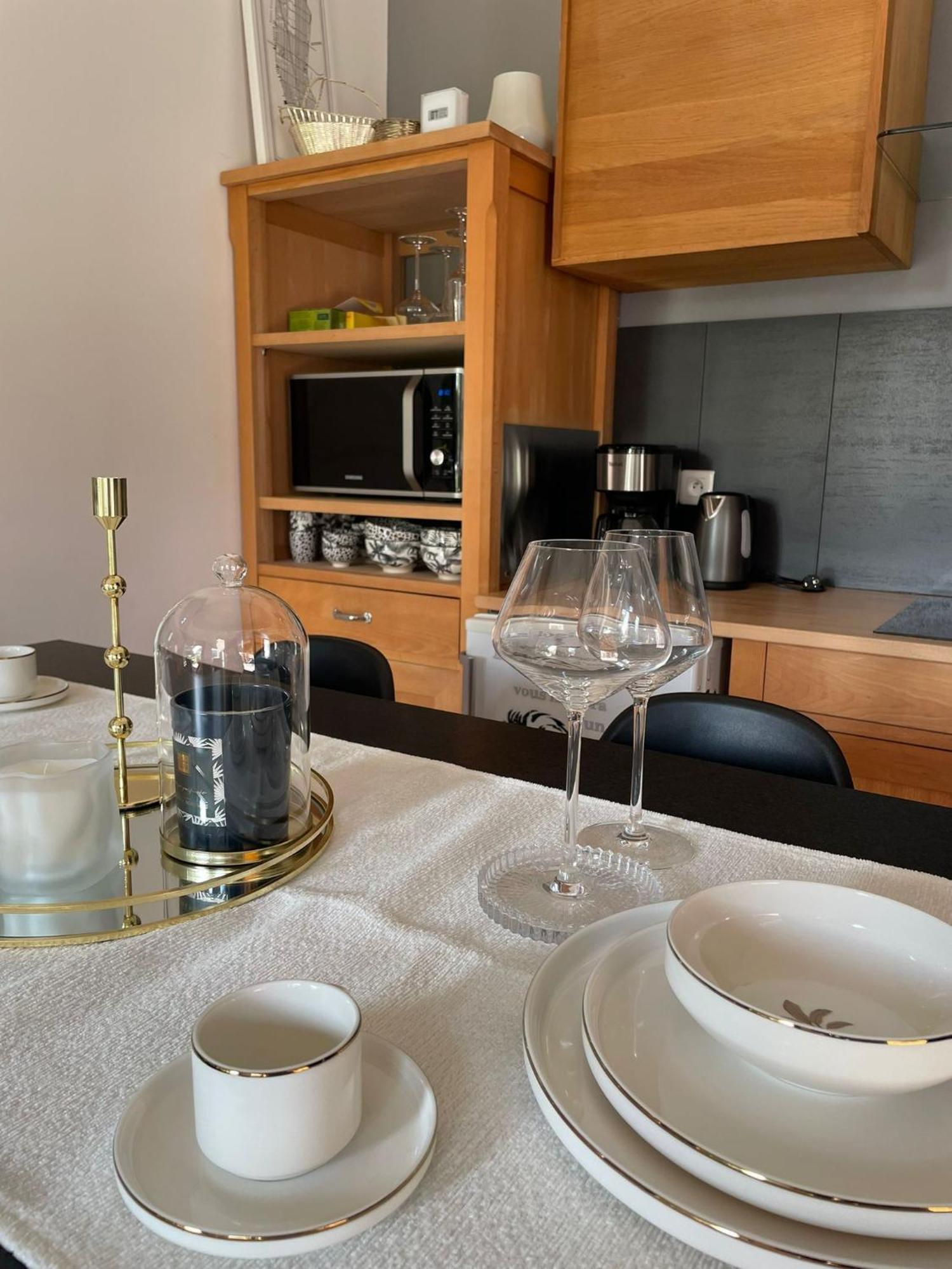 Duplex Le Colombier - Beautiful Charming Home Мани льо Онгр Екстериор снимка